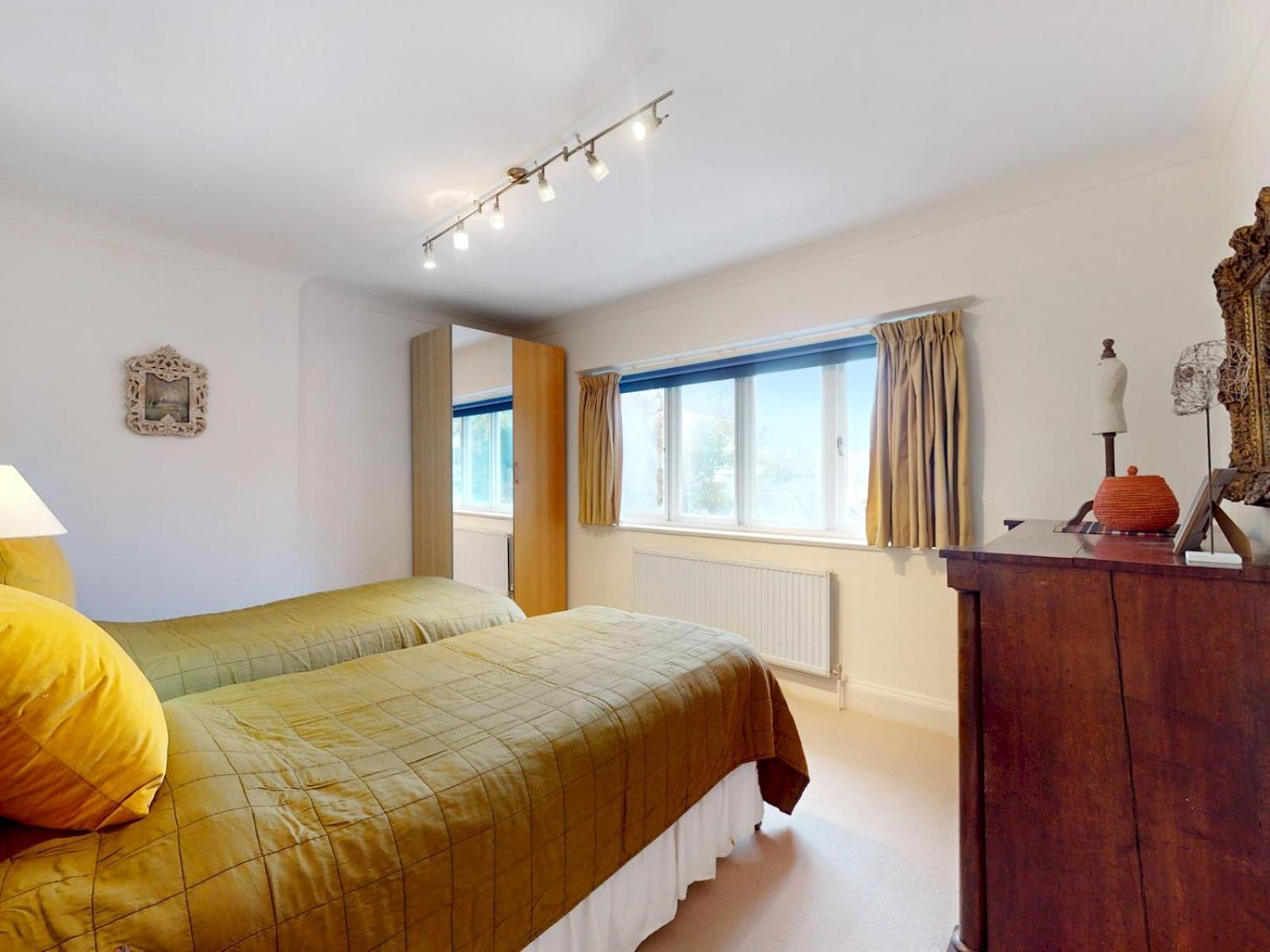 Сasa de vacaciones Pass The Keys Charming House In Golders *